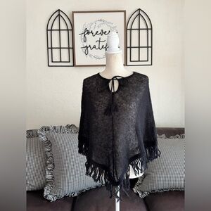Vintage Y2K Energie Black Fringe Pullover Poncho One Size Retro Fall